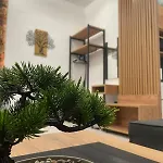 Maison De Luxe A